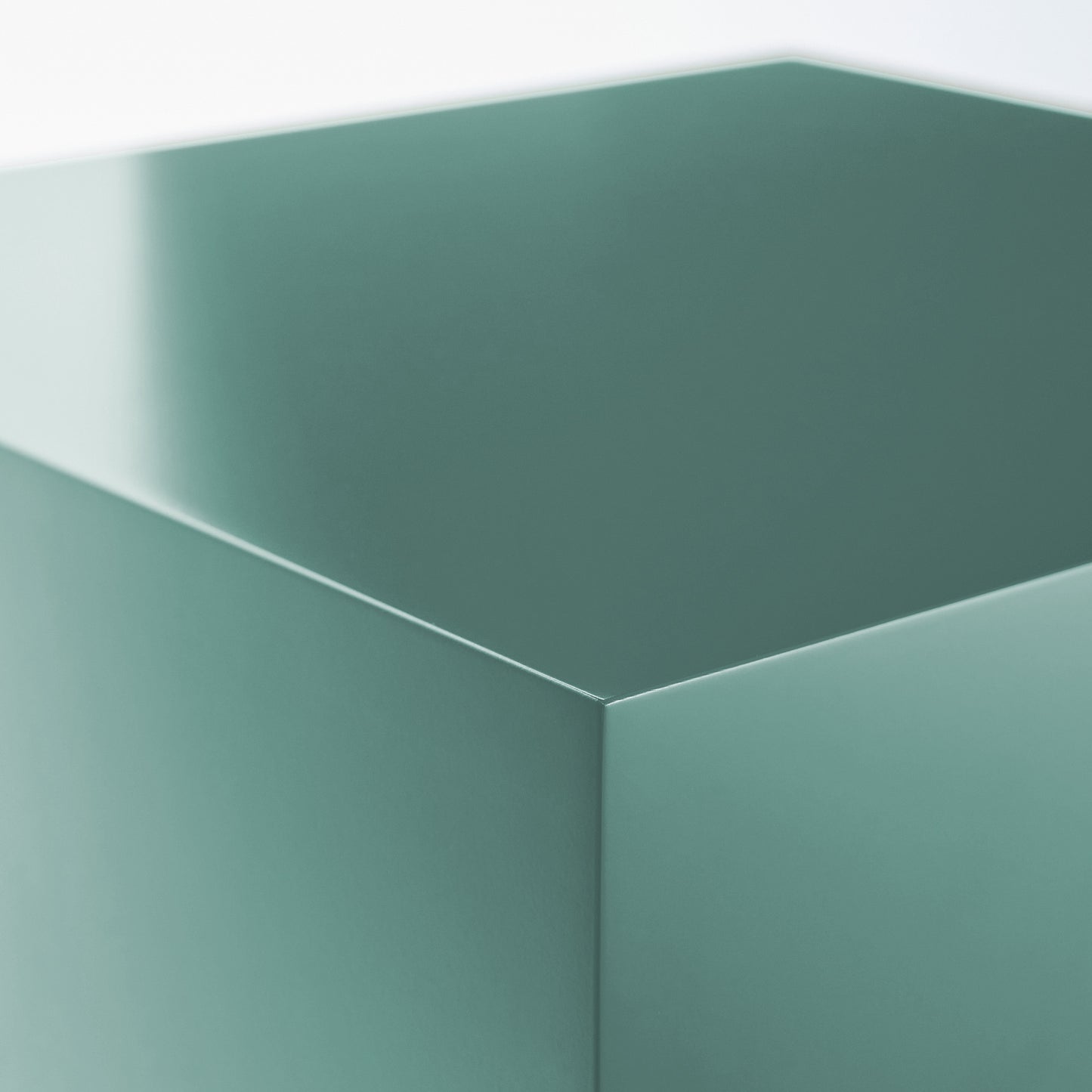 N° 04 Cube - Hauteur 40 cm - Bois laqué satiné