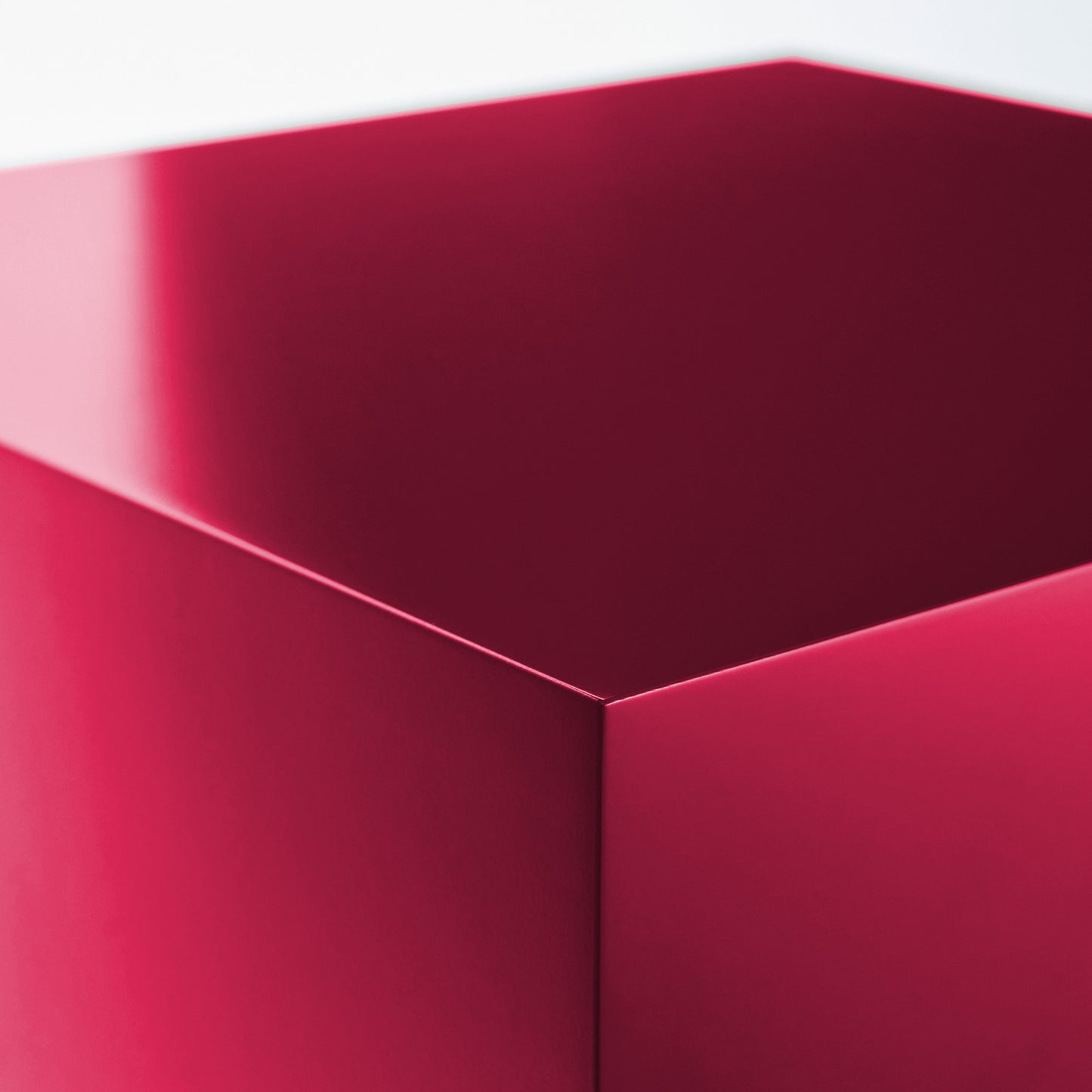N° 04 Cube - Hauteur 40 cm - Bois laqué satiné