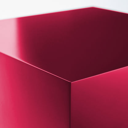 N° 04 Cube - Hauteur 40 cm - Bois laqué satiné