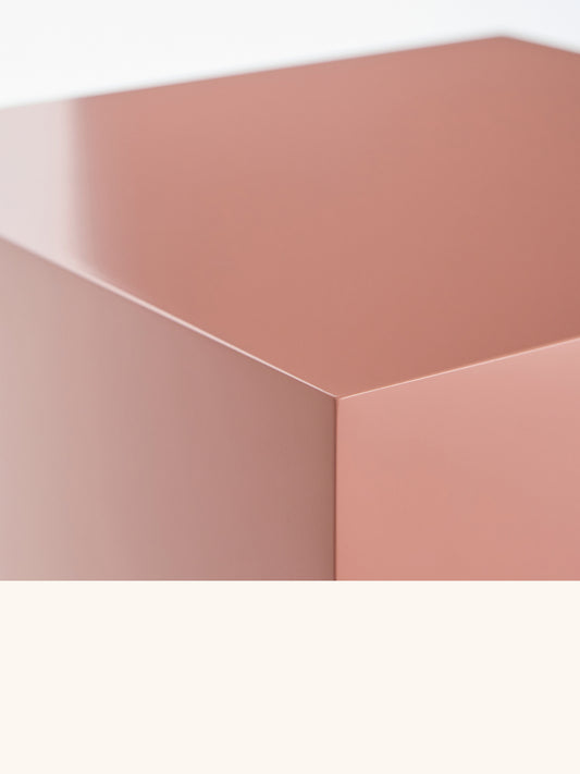 Personnaliser avec la couleur de votre choix notre bout de canapé N° 3 - Hauteur 50 cm - Bois laqué satiné