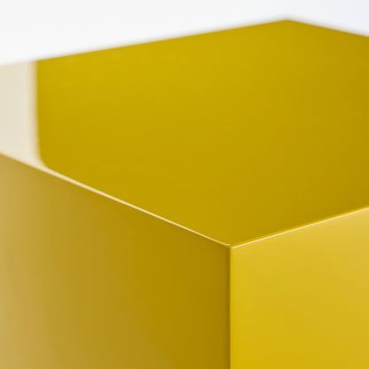 N° 04  Cube - Hauteur 40 cm - Bois laqué brillant