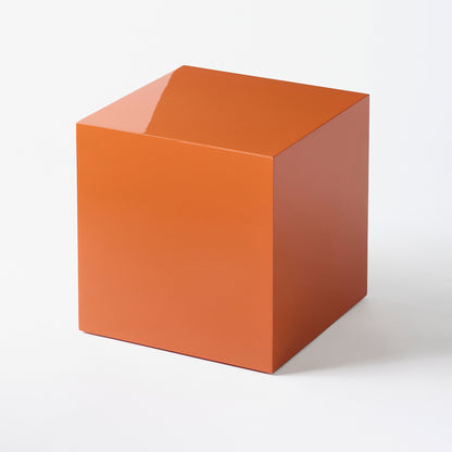 N° 04  Cube - Hauteur 40 cm - Bois laqué brillant